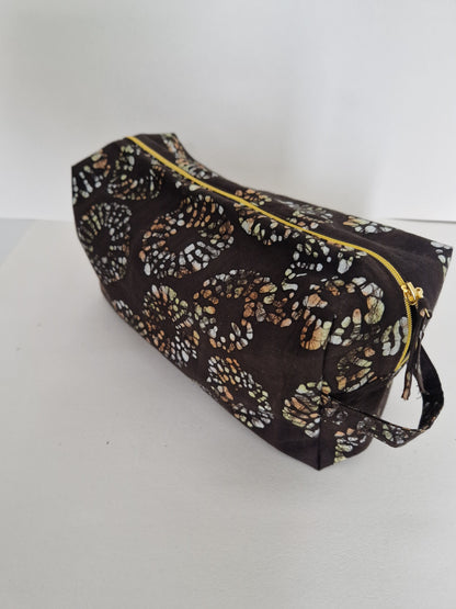Zipped Washbag