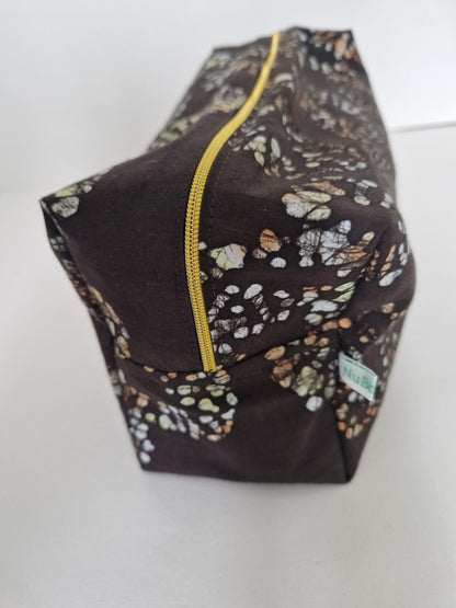Zipped Washbag
