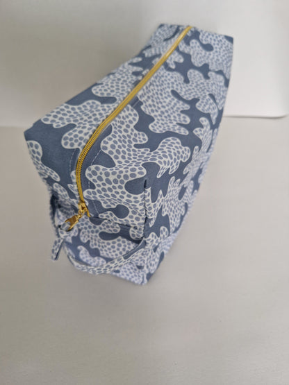 Zipped Washbag