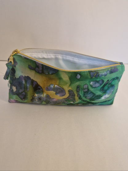 Makeup bag