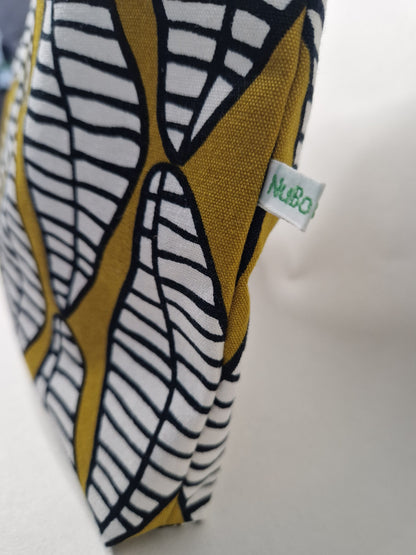 Medium Pouch