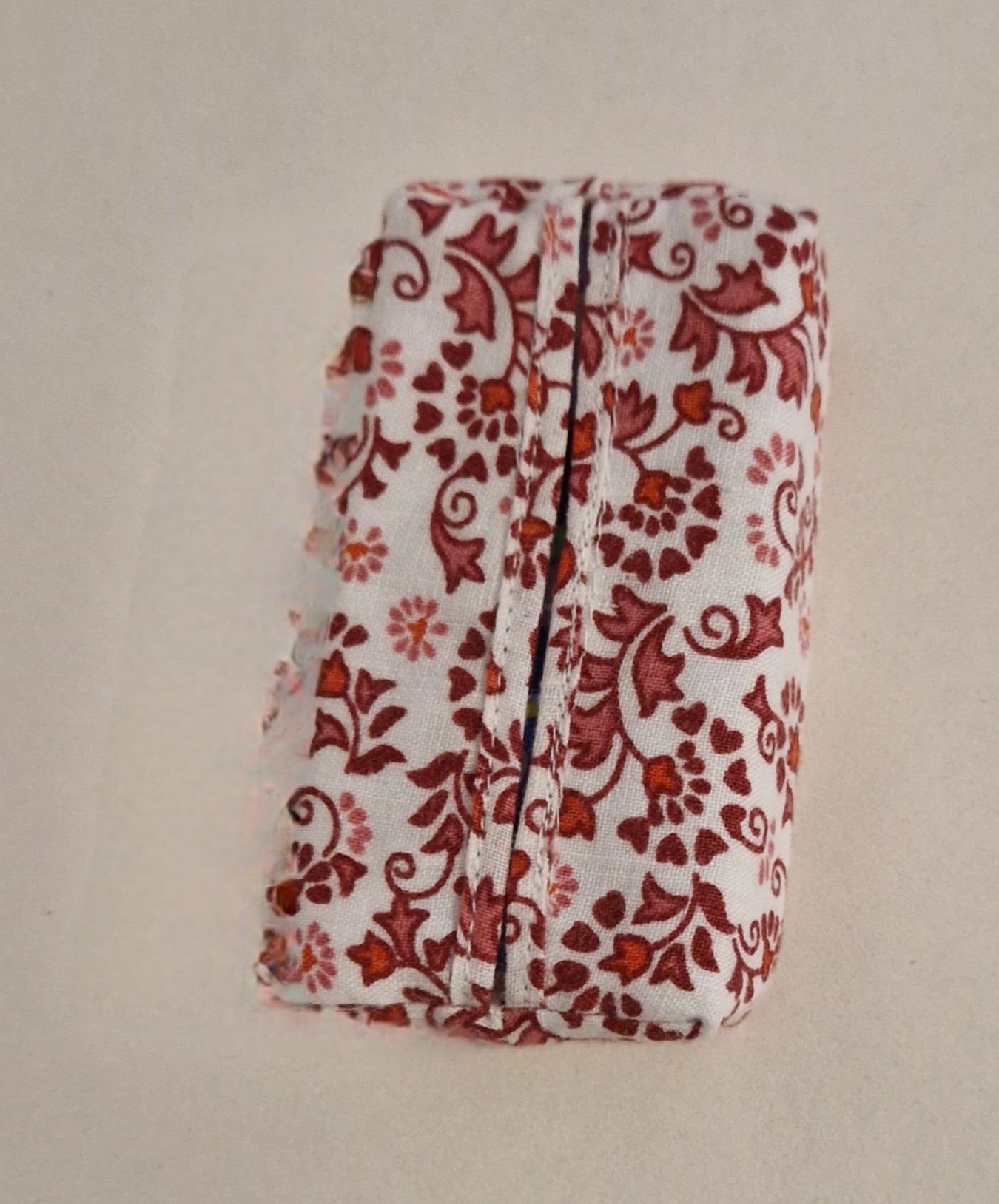 Tissue Holders - Pairs