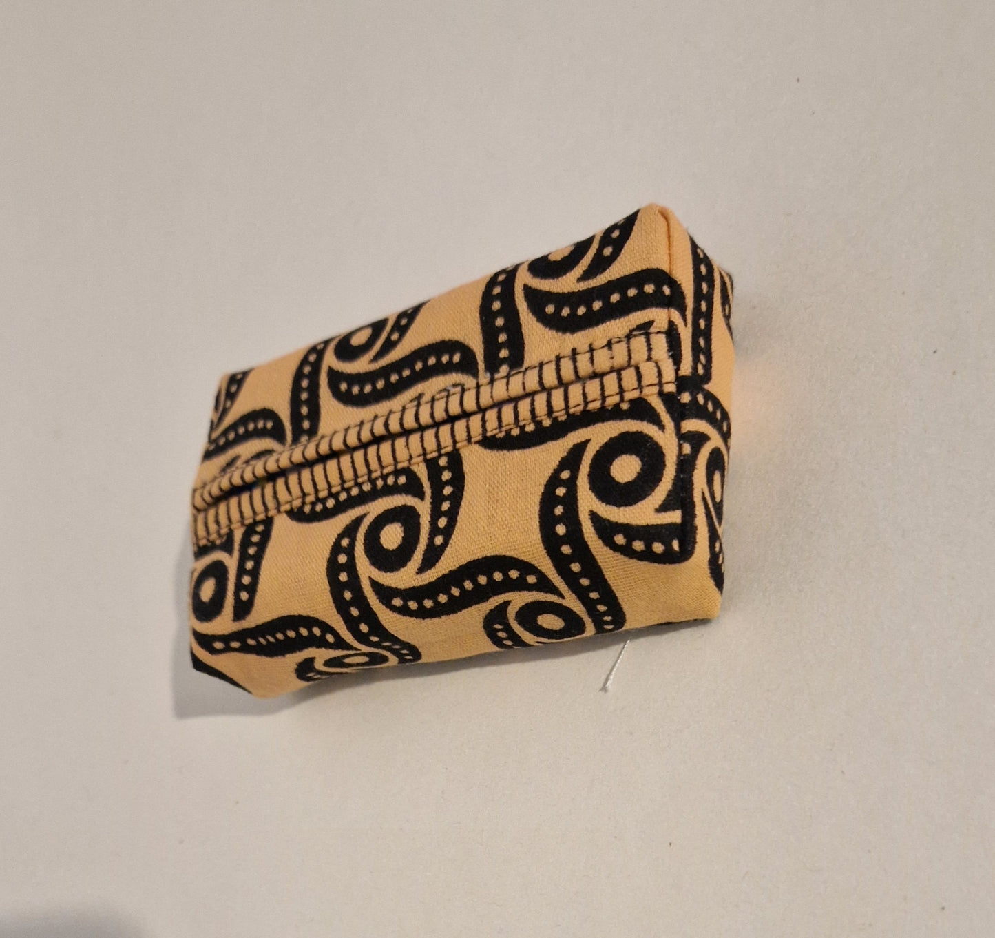 Tissue Holders - Pairs