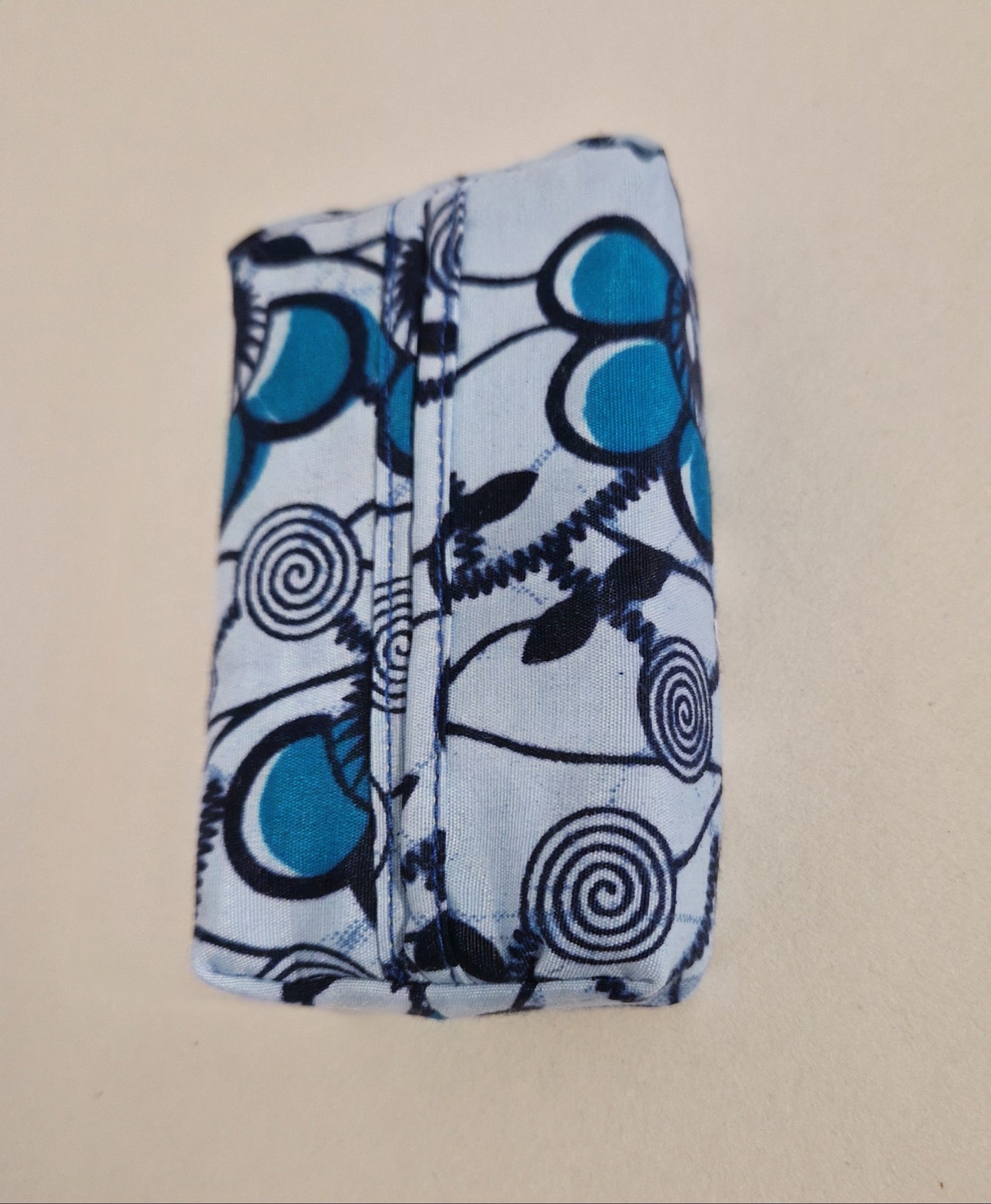 Tissue Holders - Pairs